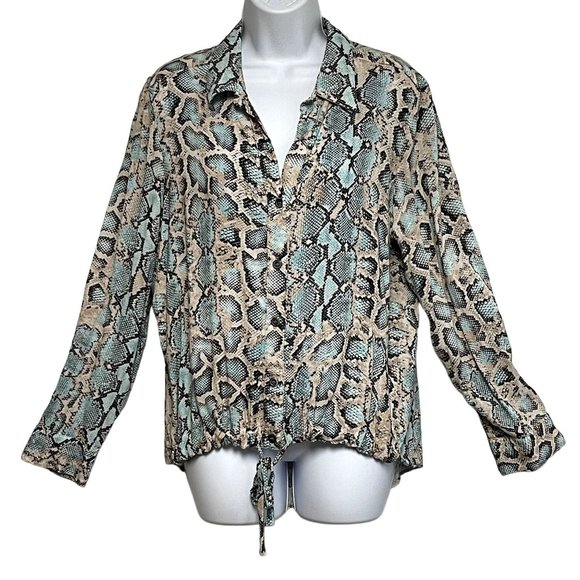 Karen Kane Womens Snakeskin Blouse Tie Front Long Sleeve Size XL - Picture 2 of 15